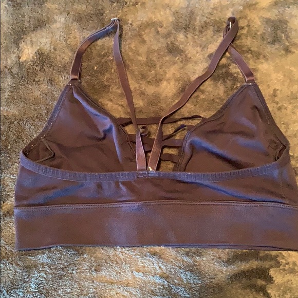 Victoria’s Secret sports bra - Picture 2 of 2
